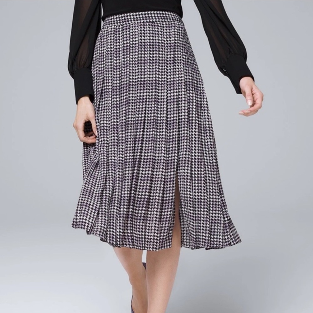 White House Black Market houndstooth pleated skirt